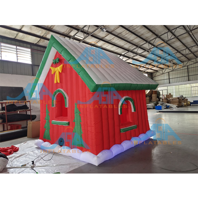 Christmas Decoration Inflatable Santa Grotto Inflatable Gingerbread House Inflatable Santa House