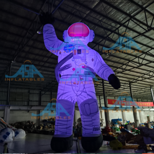 Customized Giant Spaceman Inflatable Balloon Led Lighting Inflatable Astronaut