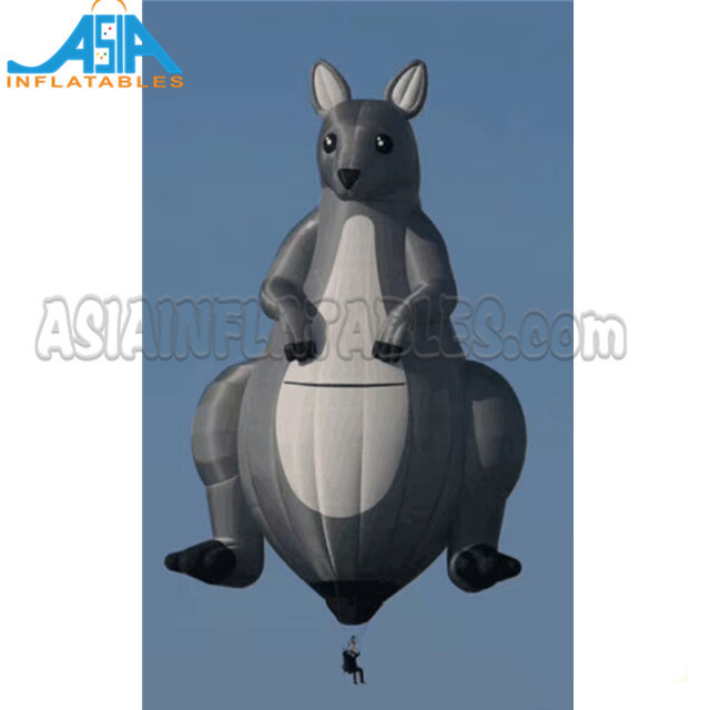 Giant Inflatable Horse Replica Strawberry Kangaroo Floating Helium Parade Balloon For Exhibition