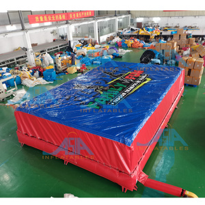 Factory trampoline park freestyle airbag inflatable stunt gymnastics landing airbag/ foam pit airbag for mountain bike