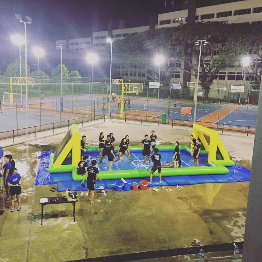 Factory Customized Inflatable Football Playground, Inflatable Soccer Field, Inflatable Soap Football Field