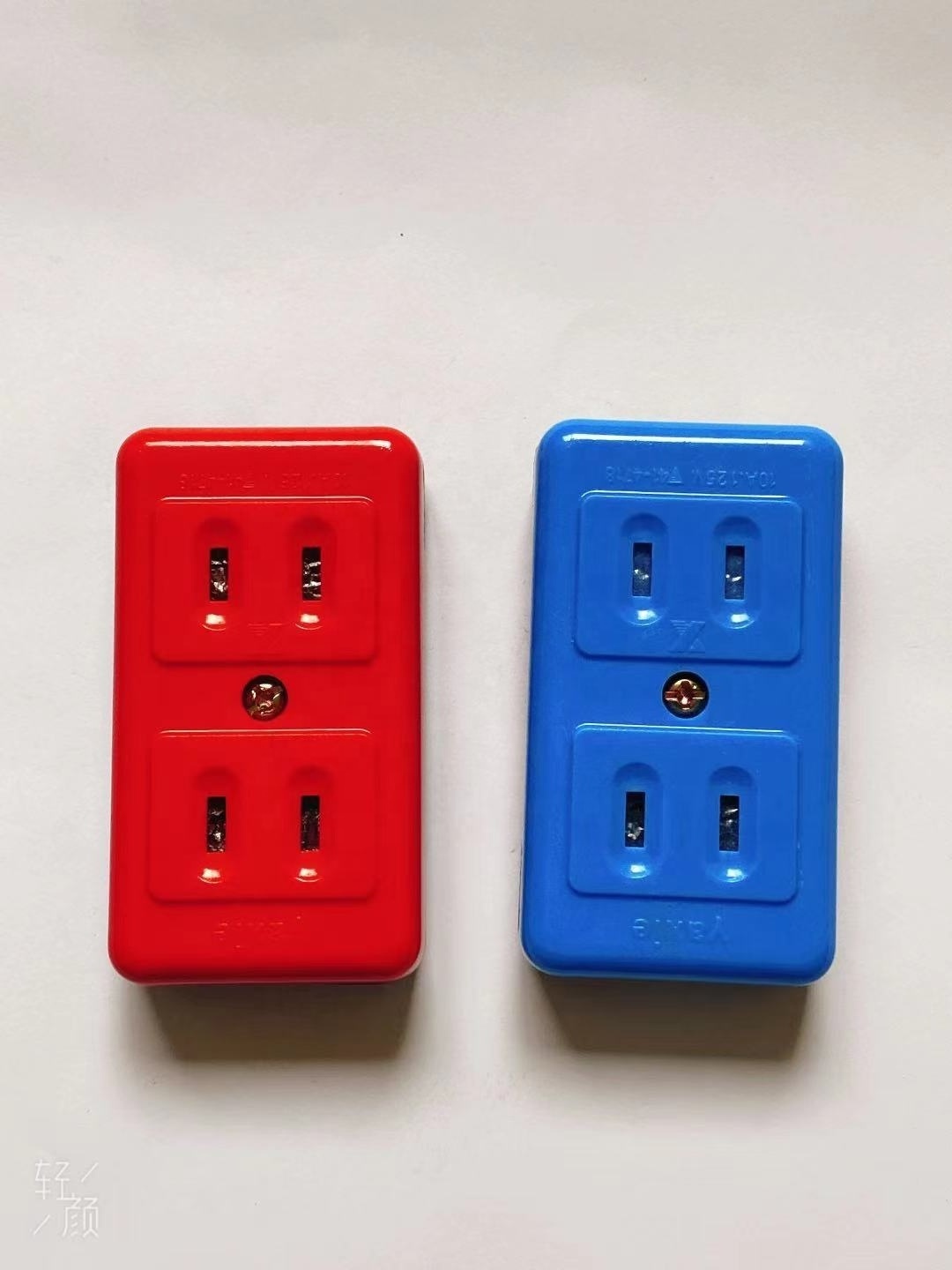 Manufacturer factory outlet 2 way insert bakelite extension cord + lamp 2pin*2 multi plug sockets Power Strips