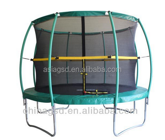 gsd Outdoor recreational activities The Champion large trampoline comes with an internal net and spring cover