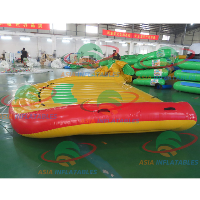 Hot Sale 4 seats Water Games Inflatable Crazy Towable Ski Tube UFO Boat