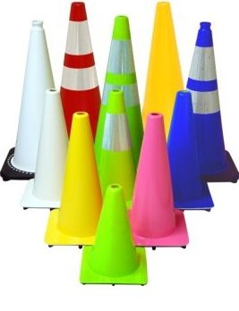 Manufacture Top Sale 70 cm Road Cone Flexible PVC Safety Used Traffic Cone