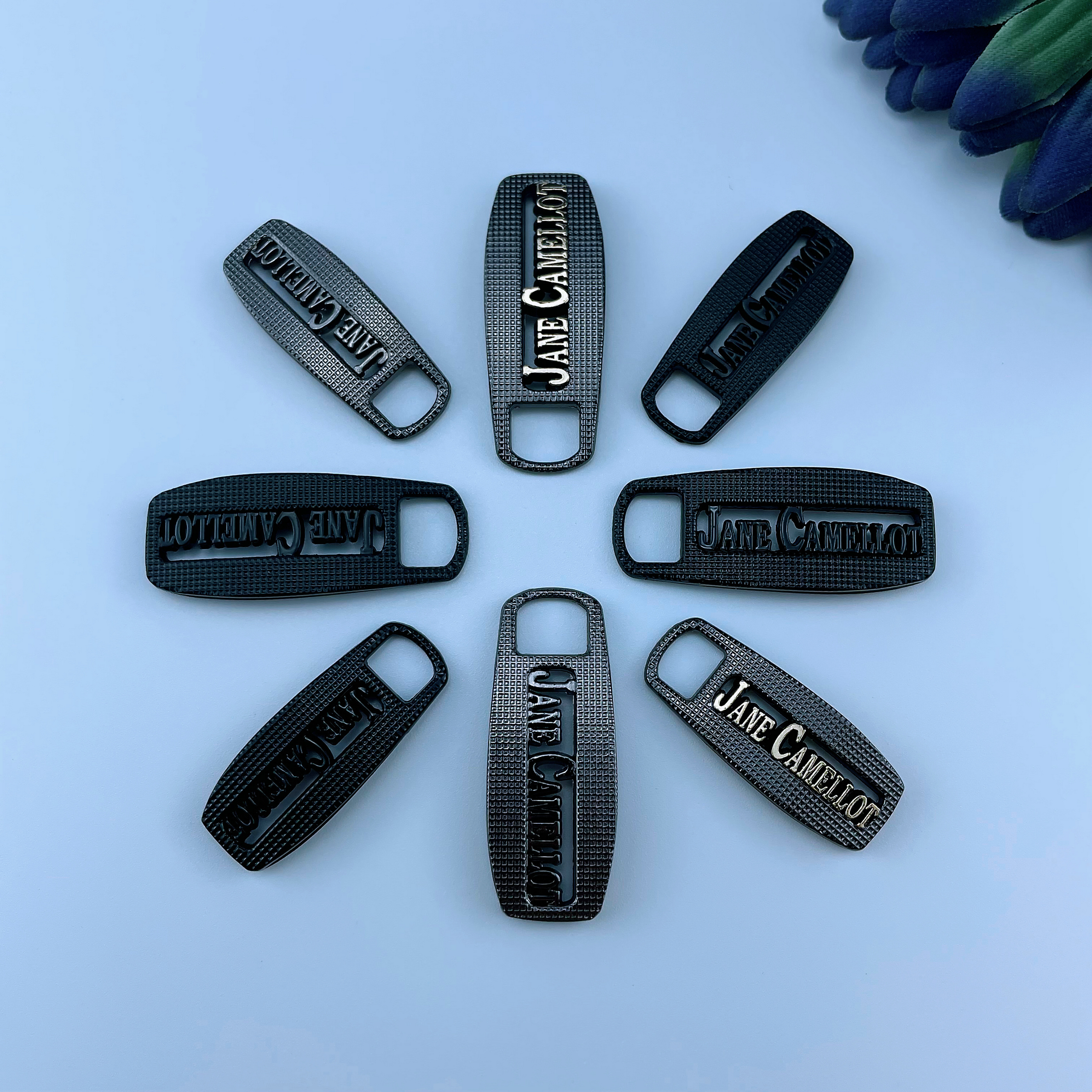 Alloy Zipper Puller Slider Zippers Pulls Metal Zinc Alloy Fashionable High Quality Customized Plating with String 3M Auto Lock