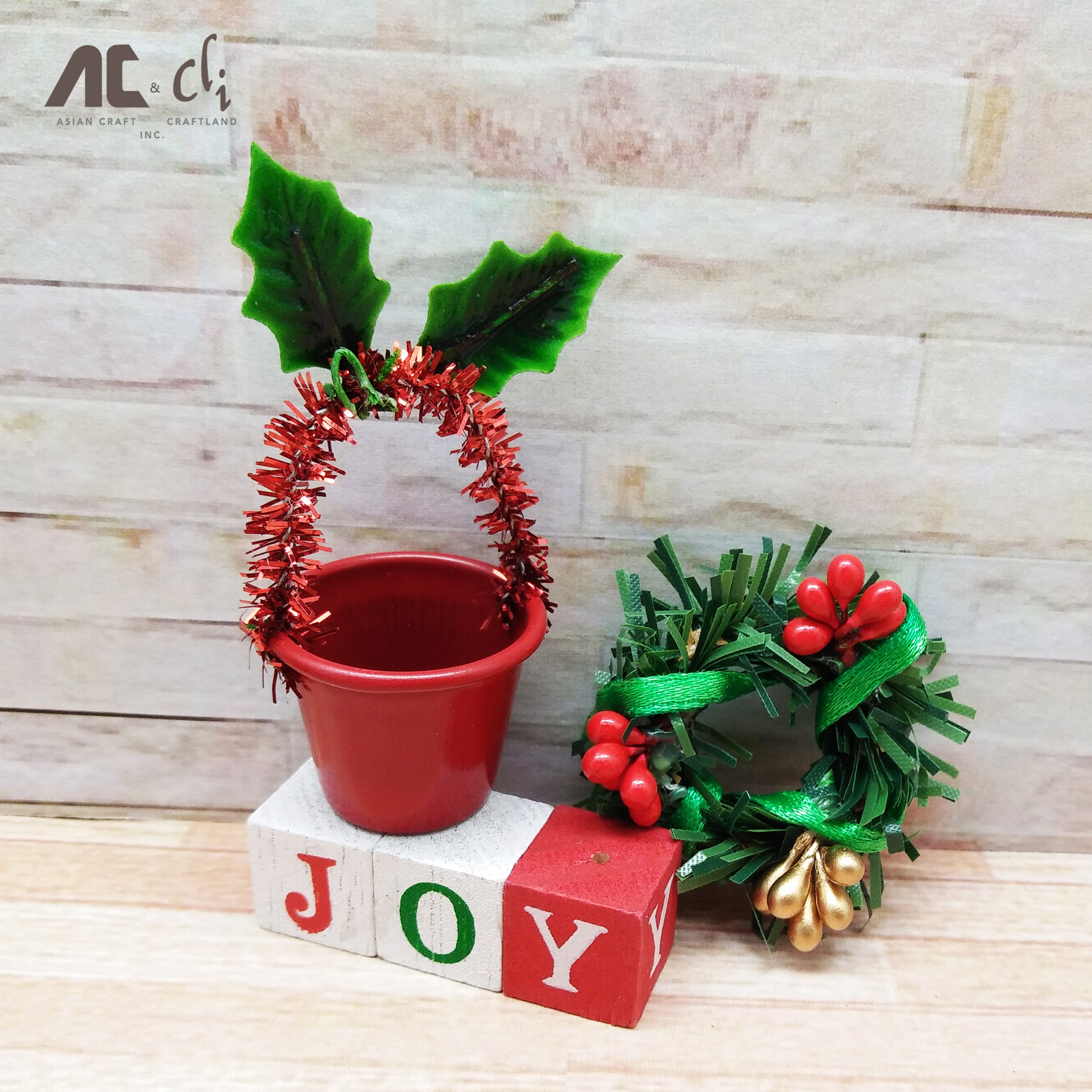 Miniature 2020 Warm Doll House Christmas Fireplace, Wreath, Gifts Accessories