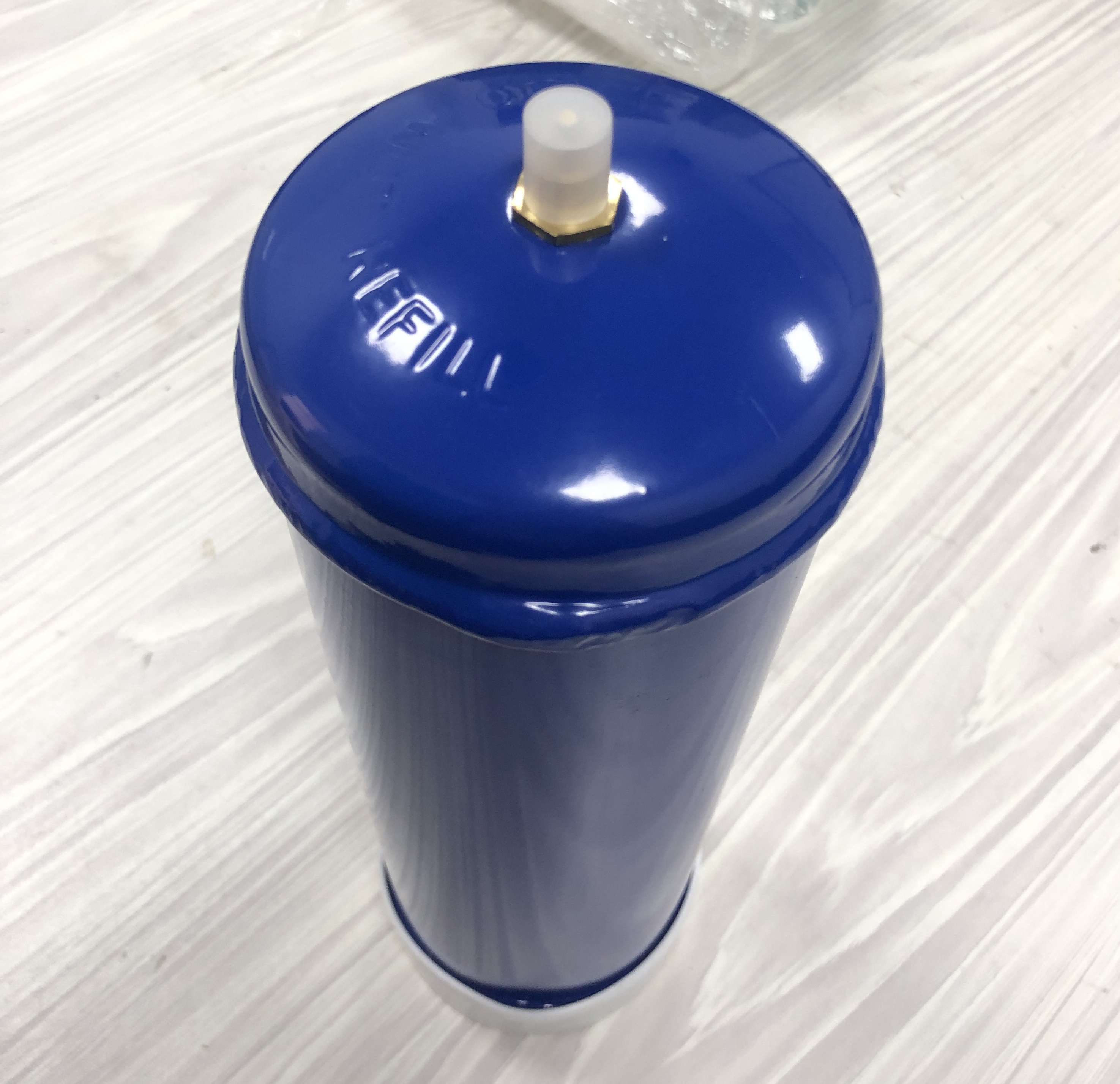 Portable Pure 99.99% 2.2L Helium Gas Cylinder  Balloon Helium Disposable Helium Tank For Balloon