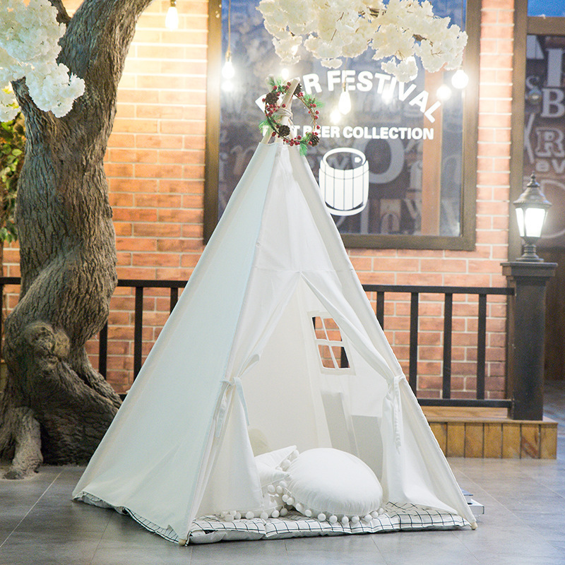 White luxury contracted Girls indoor portable  play toy tent tipi