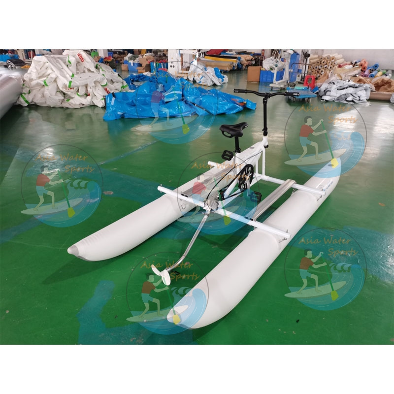 Outdoor Floating Alloy Water Pedal Bicycle , Inflatable Aqua Bike PVC Pontoon Water Bike