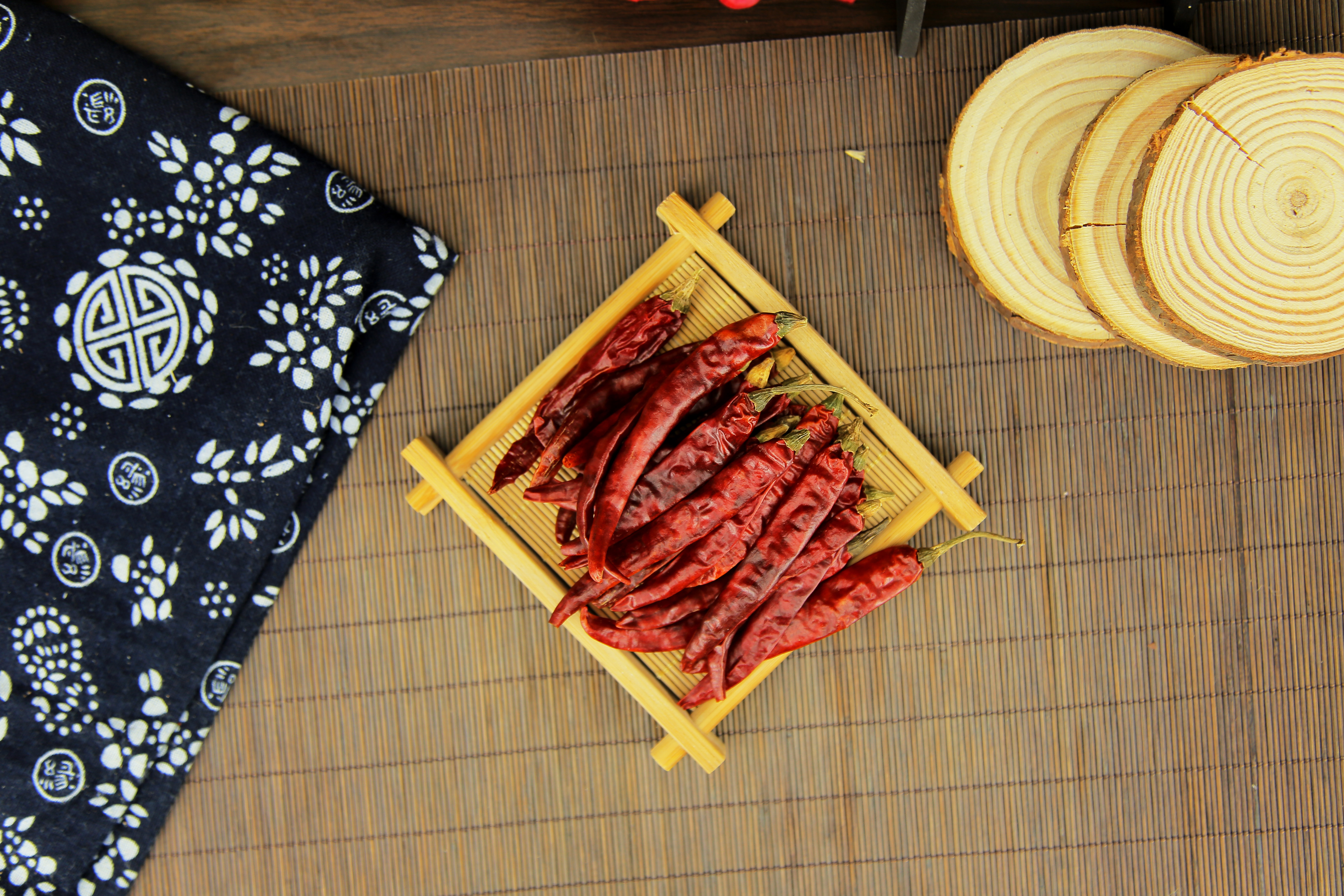 High Quality Supplier Price Hot Pepper Cayenne Pepper Red Chilli Dried Red Pepper