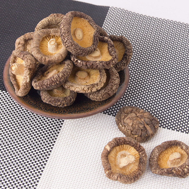 Wholesale Spices Suppliers Buy Shiitake Mushrooms Organic Dried Shiitake Mushrooms For Sale Vietnam exporters