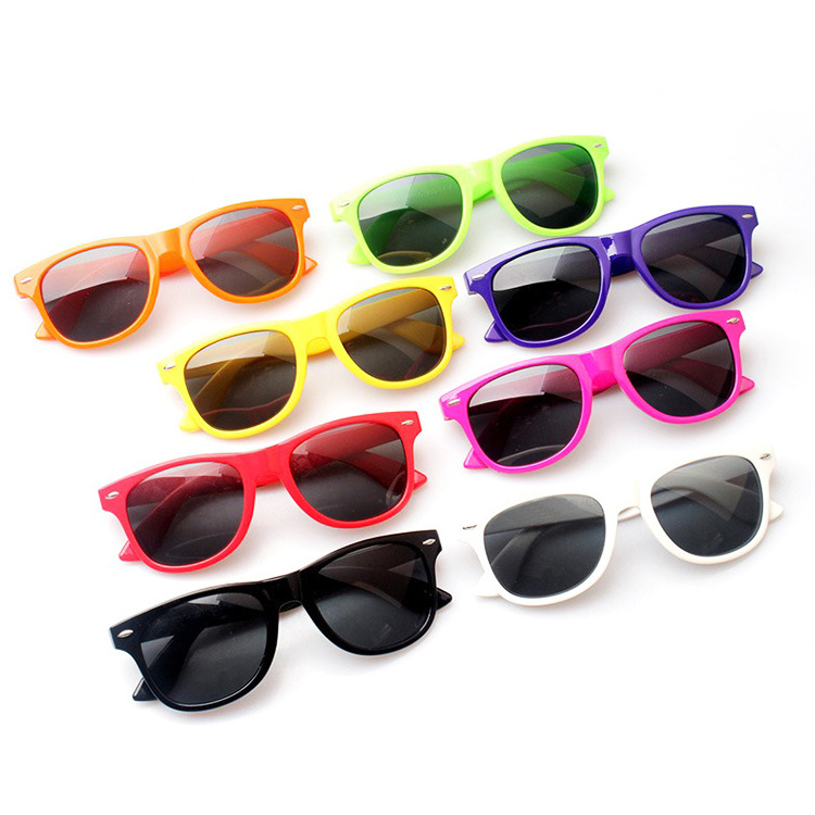 Custom Logo Shades Sunglasses Women Men Plastic Sun Glasses Cheap Wholesale Unisex Eyewears Square Sunglasses