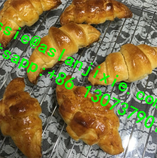 automatic  Danish bread making machine/industrial soft  corissant forming manchine/Bakery equipment Croissant machine