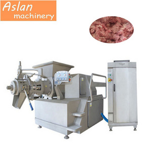 200 kg  bone meat separating machine/poultry rabbit leg meat deboner/low temperature meat bone mincing machine