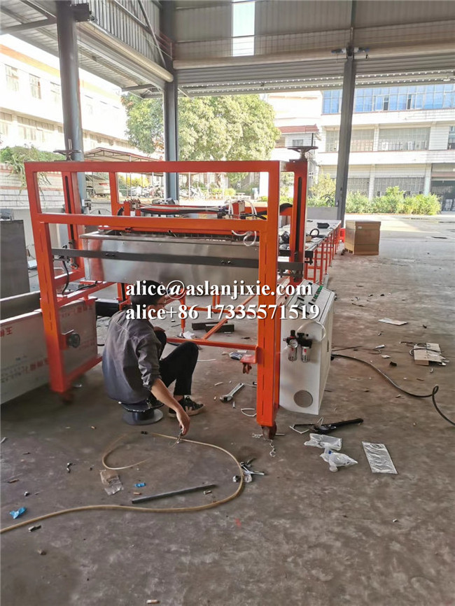 conveyor type double candle filling machine/ glass bottle candle filling production line