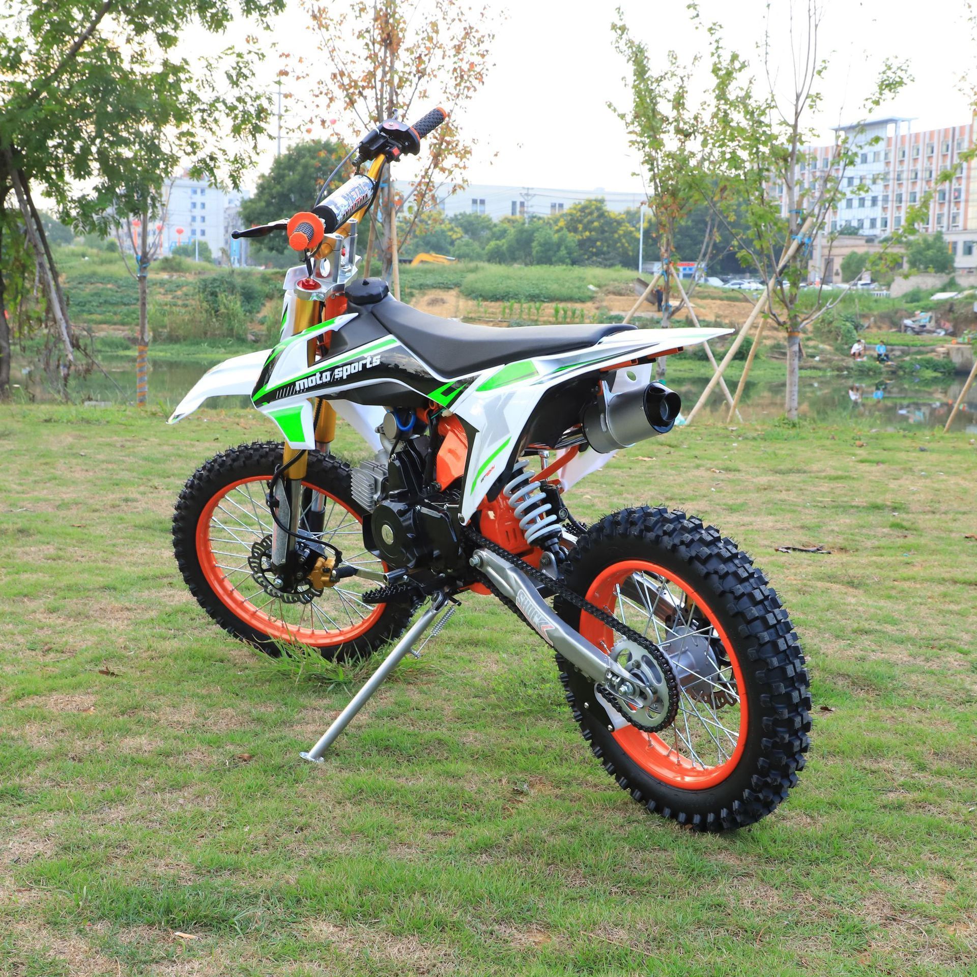 Hot selling large adult gasoline off-road 125cc dirt bike 4 stroke automatic motorcycle off road dirt bike