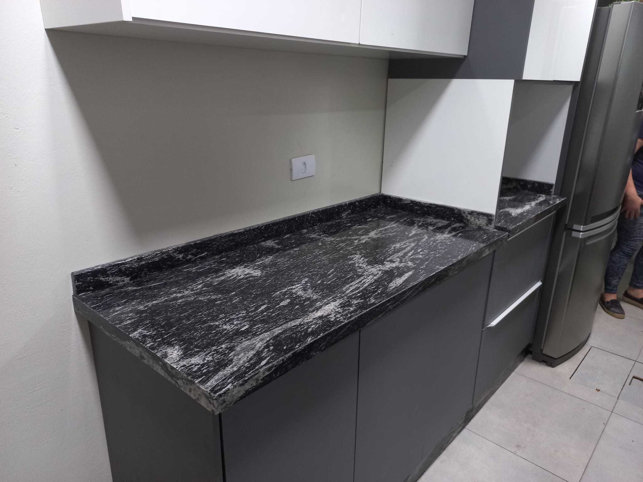 AST OEM/ODM granito baldosa granit losa high quality Italian Titanuum satin natural Granite and granite slabs for kitchen