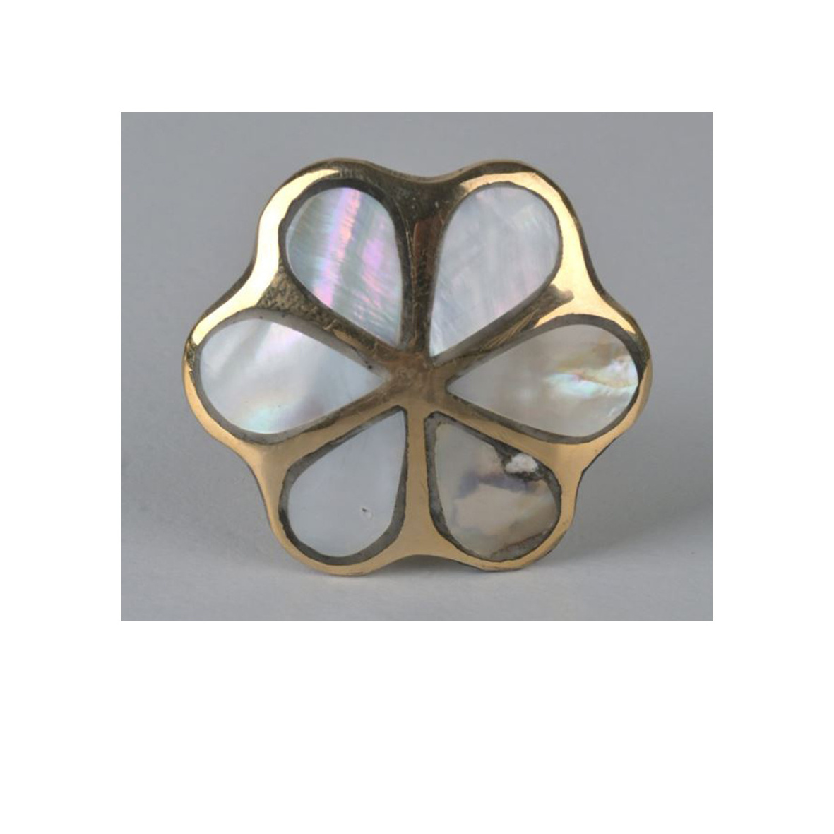 Mother of Pearl Floral Shape Brass cabinet knob and Handles for Bedroom Woodworking Supplies