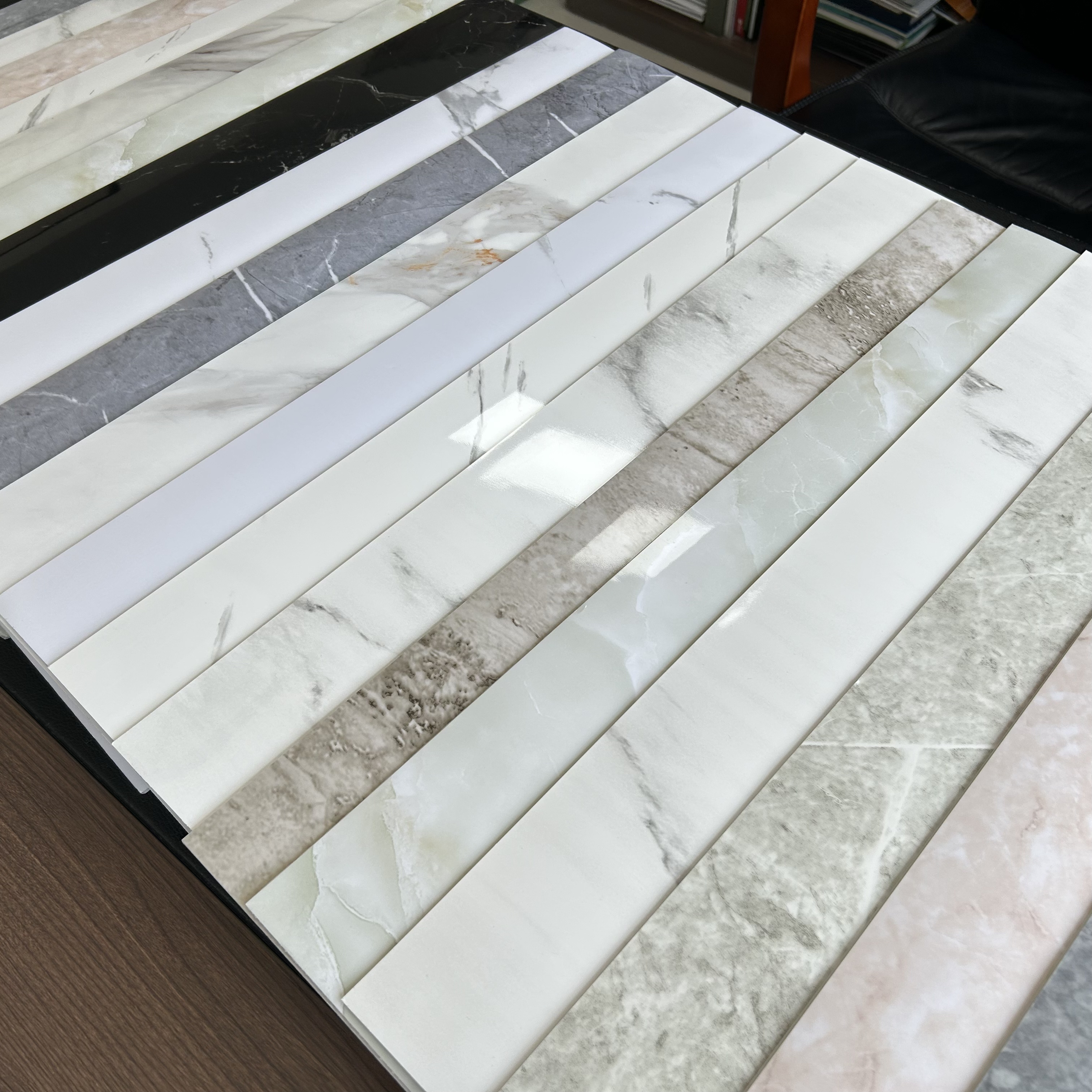 Hot Product Marble Wallpaper Pvc Vinyl Wall Paper Self Adhesive Alternative Marble Wallpaper