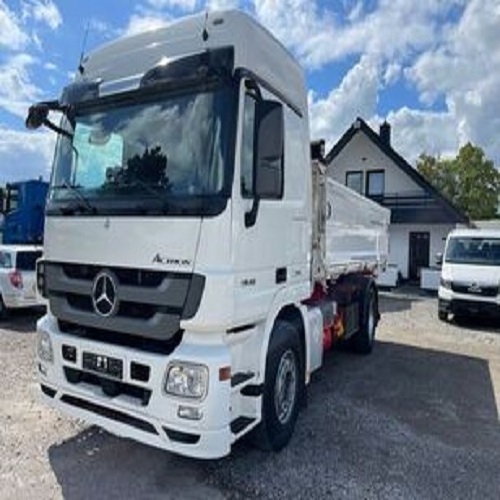 Good Condition Benz 6*4 Tractor Truck Head in Second Hand for sale