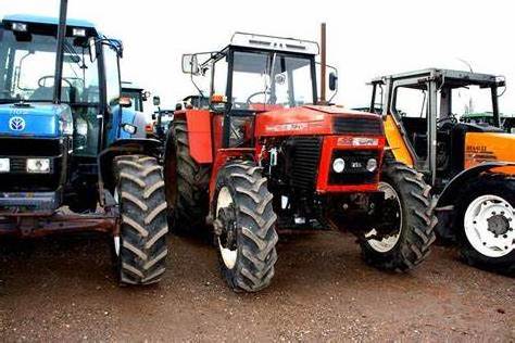 Used Farm Massey Ferguson Tractor  T1104 4X4WD 110HP 100HP 90HP in good condition and cheaper price