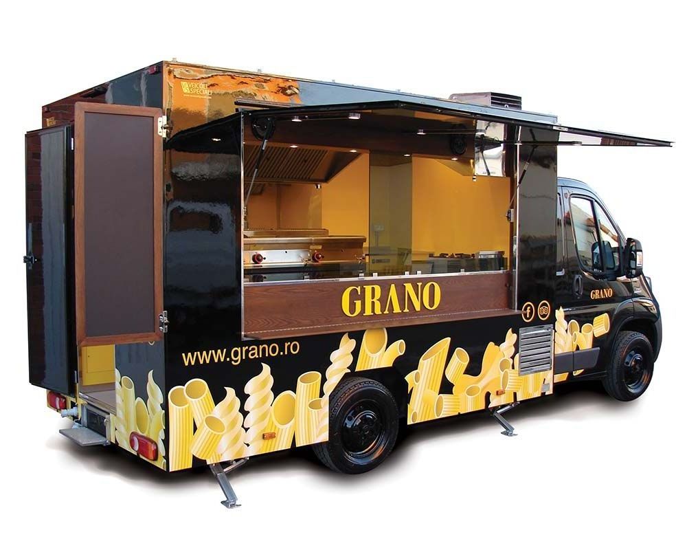 Fully Equipped Kitchen Street Food Vending Truck / Cart / Trailer For Sale