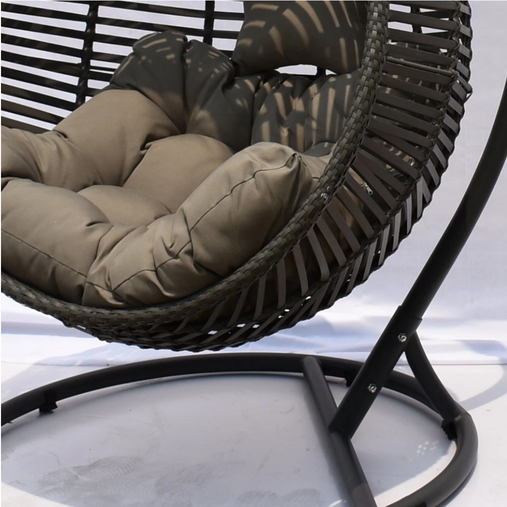 Factory Direct Factory Swing Hammock Egg Beach Rattan Hanging Chair with Stand for Workshop Application Plastic Rattan