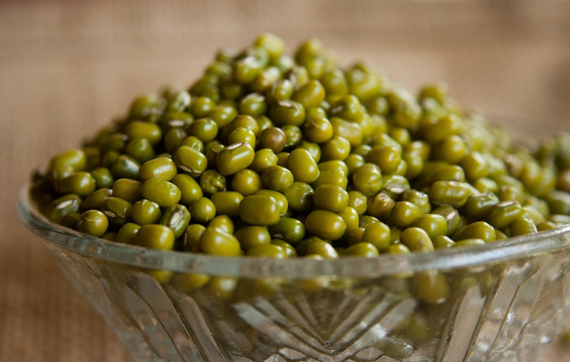 Good Price Factory Supply Natural Crops Dry Nutrient Peeling Mung Bean Peel Round Mung Beans