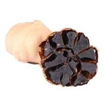 BEST PRICE 2022  / High Quality Black Organic Garlic with Various sizes  /   Export Worldwide