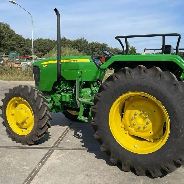 Original John Deee Farm Tractors John Deee All In Good Working Utility Vehicles Lawn Tractor John Deee With Equipment