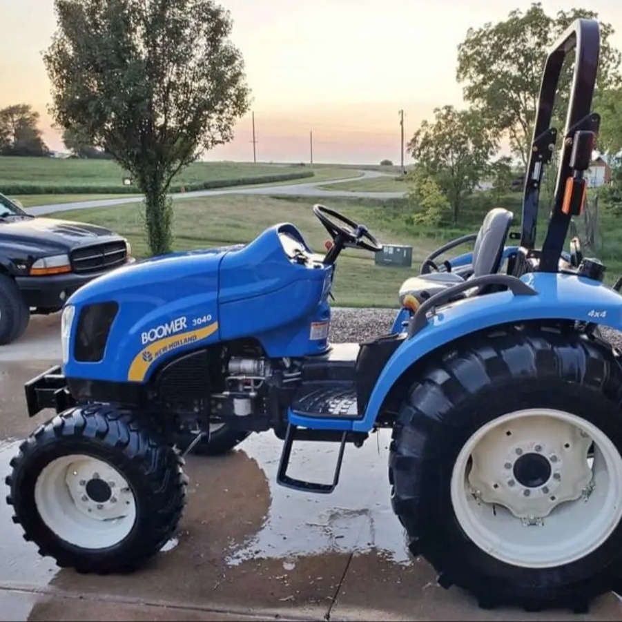 Factory Direct Selling NEW holland 90HP 4*4 Mini Farm Use Second-hand Used Farm Tractors AVAILABLE for Sale