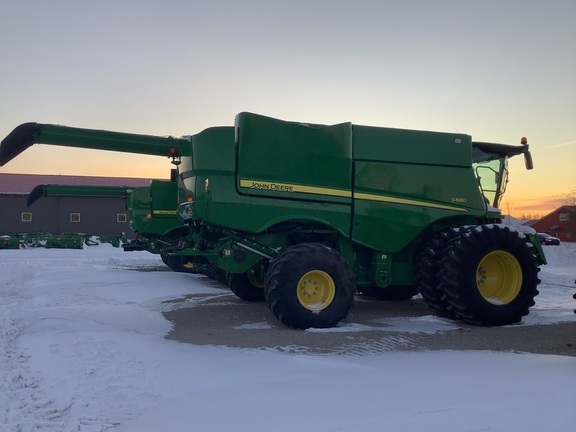 cheap affordable John Deer S680  combine harvester agricultural machinery used John deer combine harvester S680