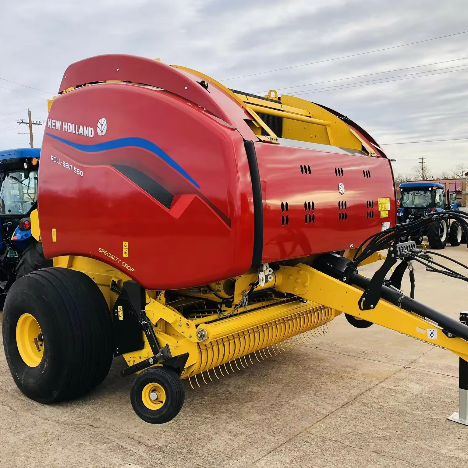 Used New Holland Roll-Belt 560 Round Baler grass square baler straw square baler Low Price