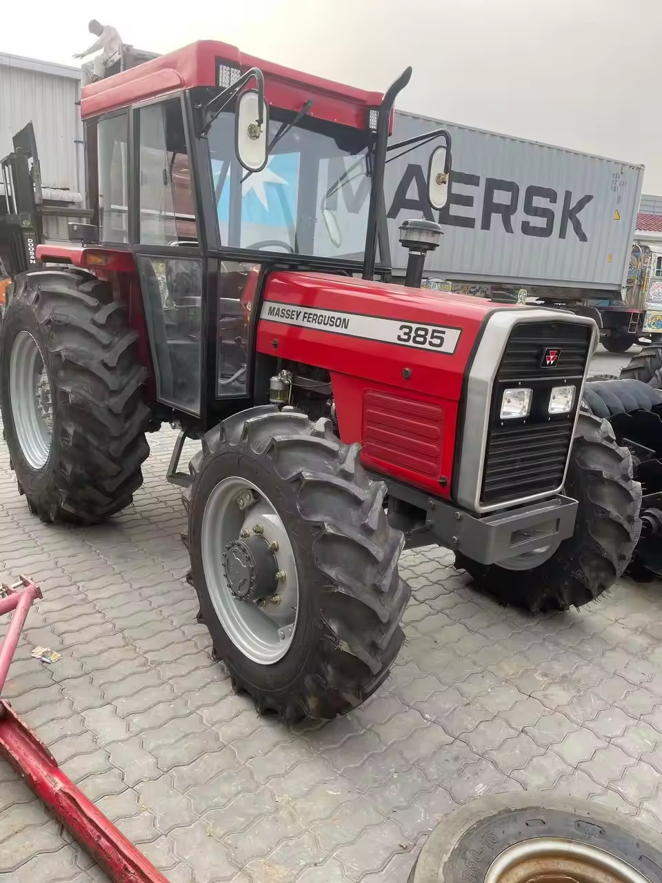 85HP  Used/ New Massey Ferguson 385 4WD Perkins Engine Farm Tractor For Sell / Fairly Used MF385 Agricultural Tractor