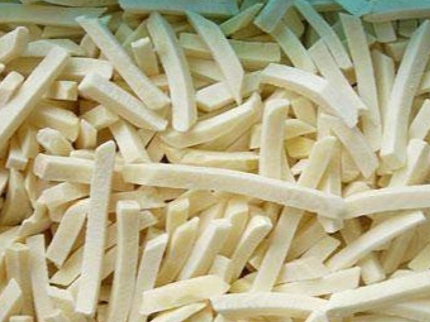 Halal IQF Frozen Pre Fried  French Fries Made From 100% Organic Potato 7x7 9x9mm at Best Factory Price