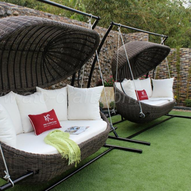 Clam Shell Inspired Design Poly Rattan Hammock for Outdoor Garden Balcony