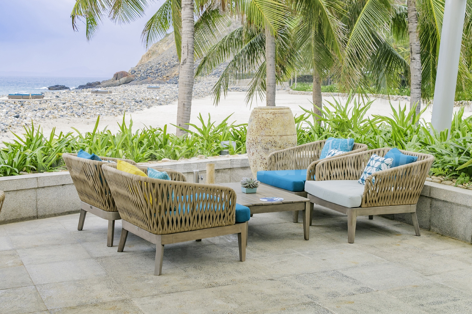 Best Choice For Hotel Rope Wicker Aluminum Frame Wooden Legs Modern Outdoor Furniture For Garden Resort Hotel Project Use