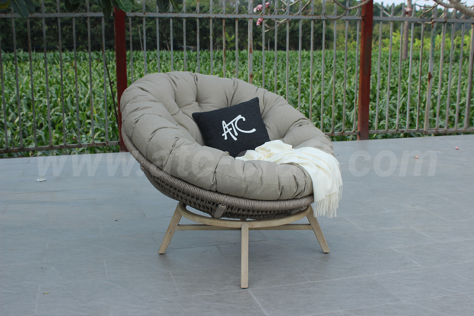 Modern Comfort Rattan Wicker Living Room Chairs Papasan Chair With Rope Wooden Frame and High Quality Cushion from Viet Nam