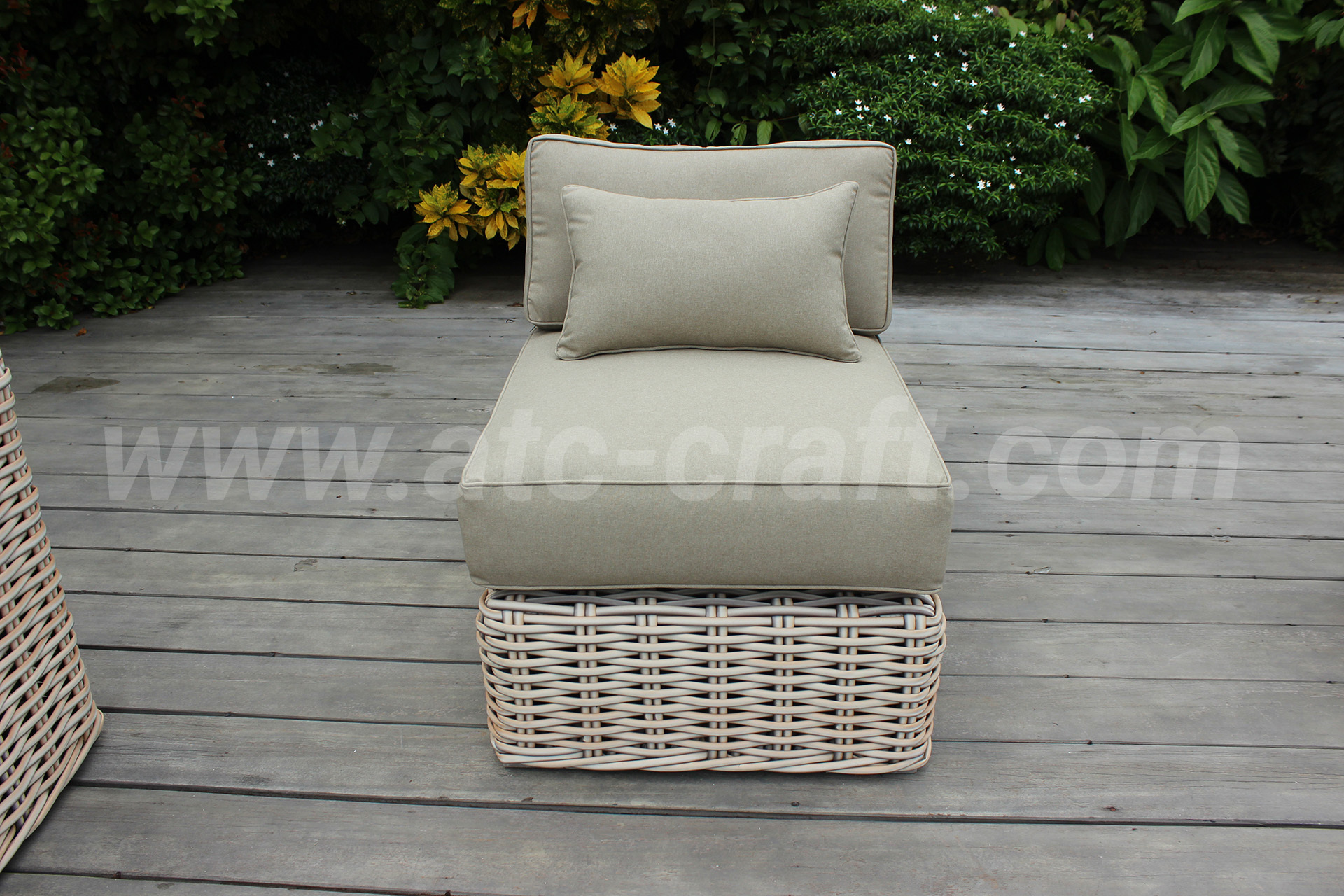 Modern Luxury L-Shape Sectional Sofa Set Fabric-Covered Rattan Wicker Furniture Cushions Outdoor Living Room Villa Garden Patio