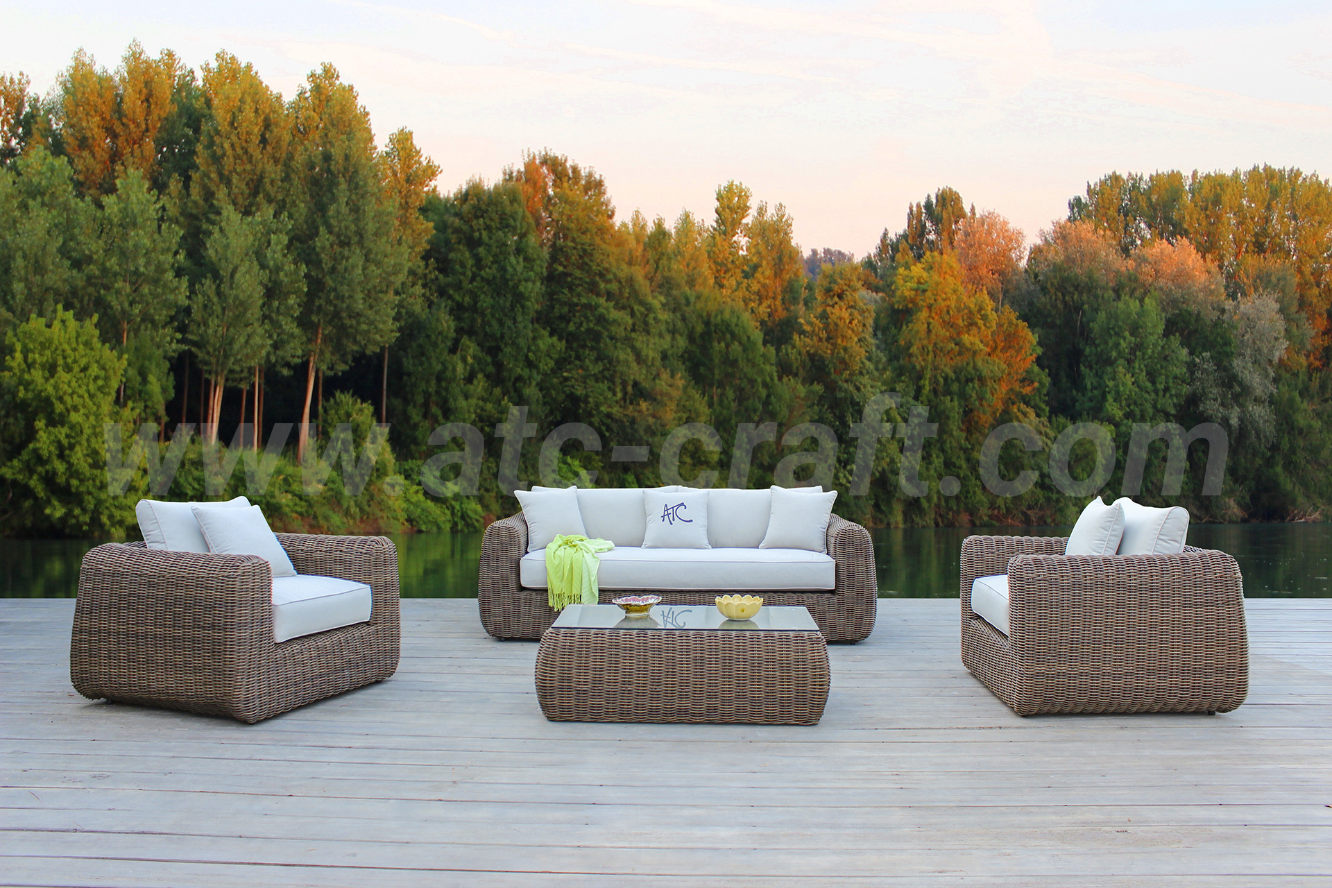 Must-Have Item Brown Round Wicker Aluminum Frame Thick Cushion All Weather Outdoor Sofa Set For Hotel Restaurant Cruise Ship Use