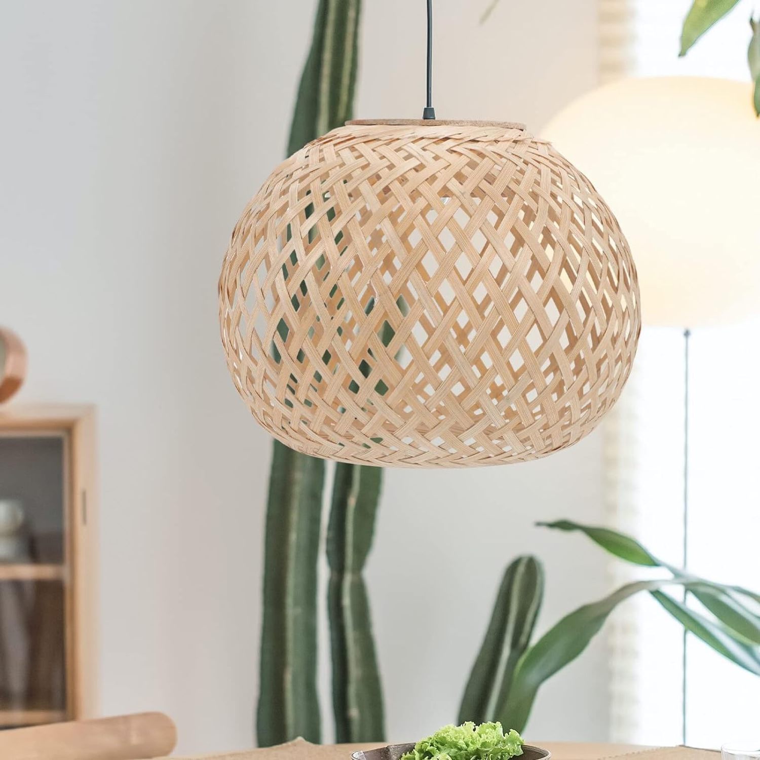 Handmade  Pendant Light Shade Woven Bamboo Lampshade Light Bulb Cage Guard Rattan Basket Chandelier Lamp Shade Light Cover