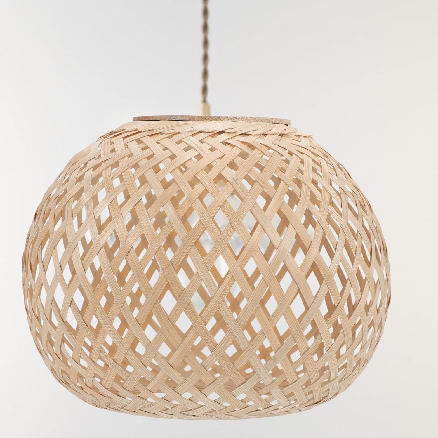 Handmade  Pendant Light Shade Woven Bamboo Lampshade Light Bulb Cage Guard Rattan Basket Chandelier Lamp Shade Light Cover