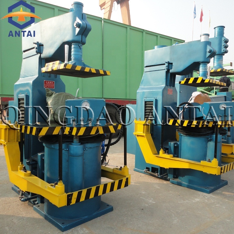 Foundry green sand jolt squeeze molding machine