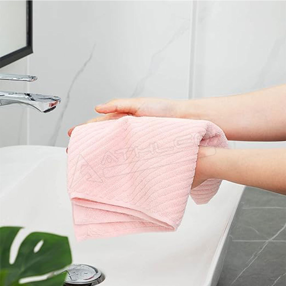 Pakistan Manufacturer Home Bath Towels Latest Style Home Bath Towels Breathable Home Bath Towels