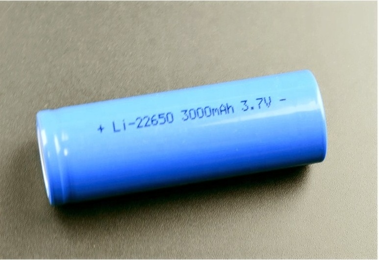 High Quality 22650 3.7V 3000mAh Rechargeable Li-ion Batteries 3.7V 22650  2000mAh--3000mAh  Rechargeable  Lithium ion Battery