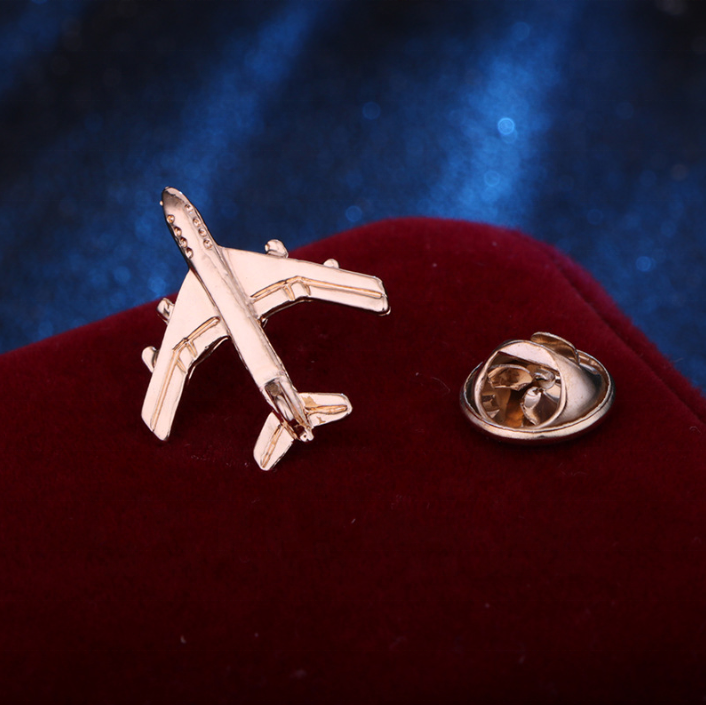 Customization Aircraft 3D Plane Model Gold Sliver Zinc Alloy Airplane Lapel Pin For Man Suit