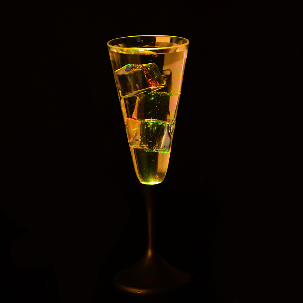 Celebration Party Or Bar Using Liquid Activated flashing Champagne Cup Light Up Champagne Flute Cups led Champagne Glass