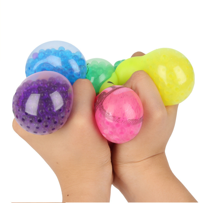 Hot selling egg pinch fun funny animal creative Easter flour water drop simulation egg vent ball squeeze toy