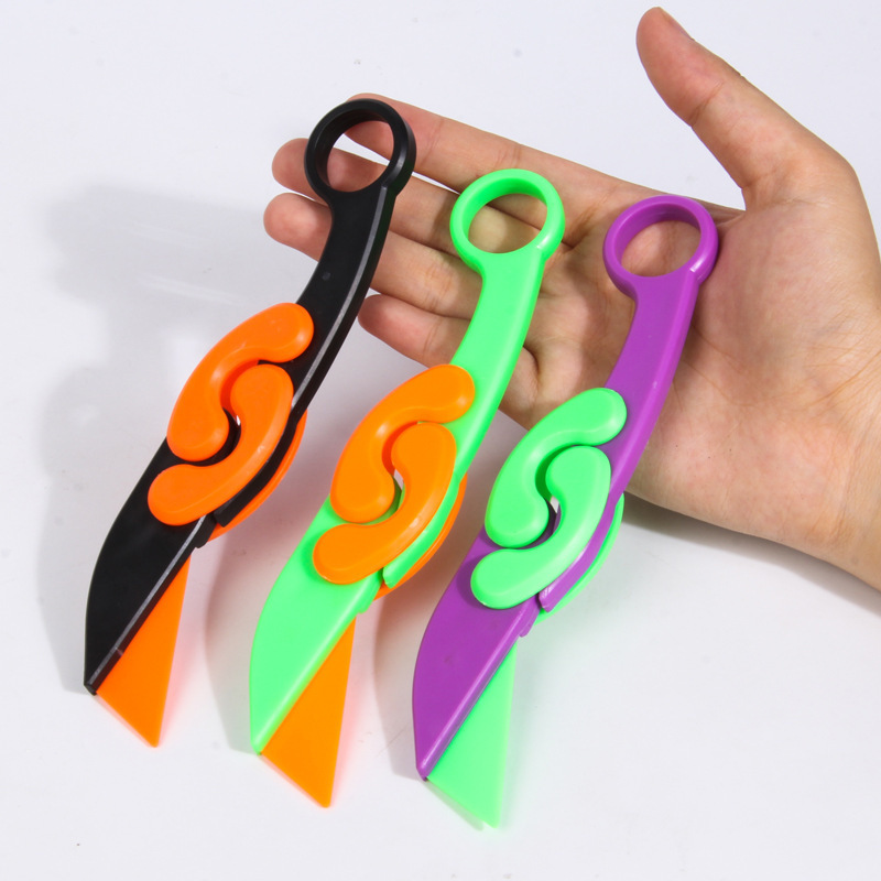 High quality folding telescopic plastic radish knife toy autism sensory toy 3d printed  radish knife toy plastic knife